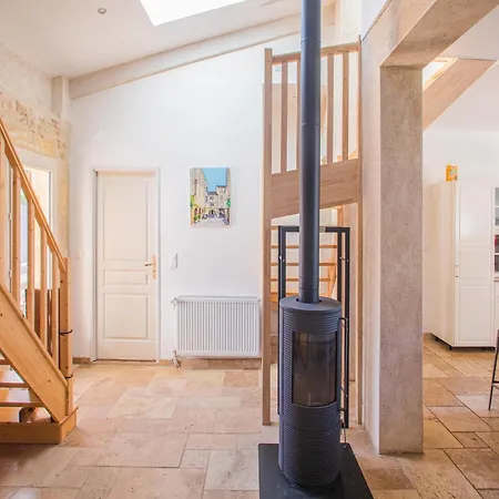 Дом отдыха Holiday Home In Bergerac With Private Pool, Cleaning Included