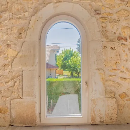 Дом отдыха Holiday Home In Bergerac With Private Pool, Cleaning Included *