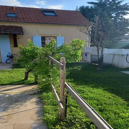Holiday Home In Bergerac With Private Pool, Cleaning Included *