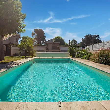 Holiday Home In Bergerac With Private Pool, Cleaning Included *