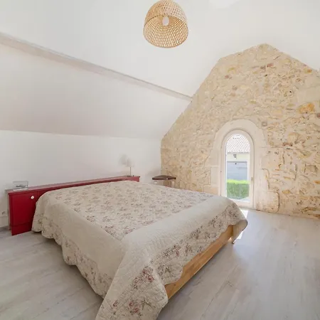 Prázdninový dům Holiday Home In Bergerac With Private Pool, Cleaning Included