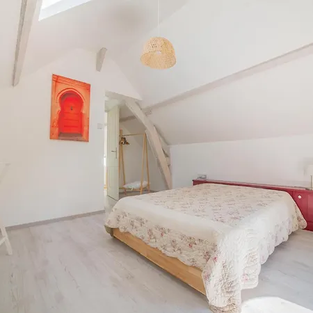 Дом отдыха Holiday Home In Bergerac With Private Pool, Cleaning Included *