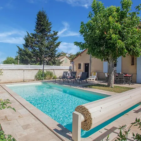 Holiday Home In Bergerac With Private Pool, Cleaning Included