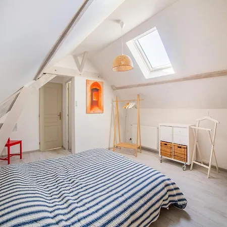 Holiday Home In Bergerac With Private Pool, Cleaning Included * Бержерак